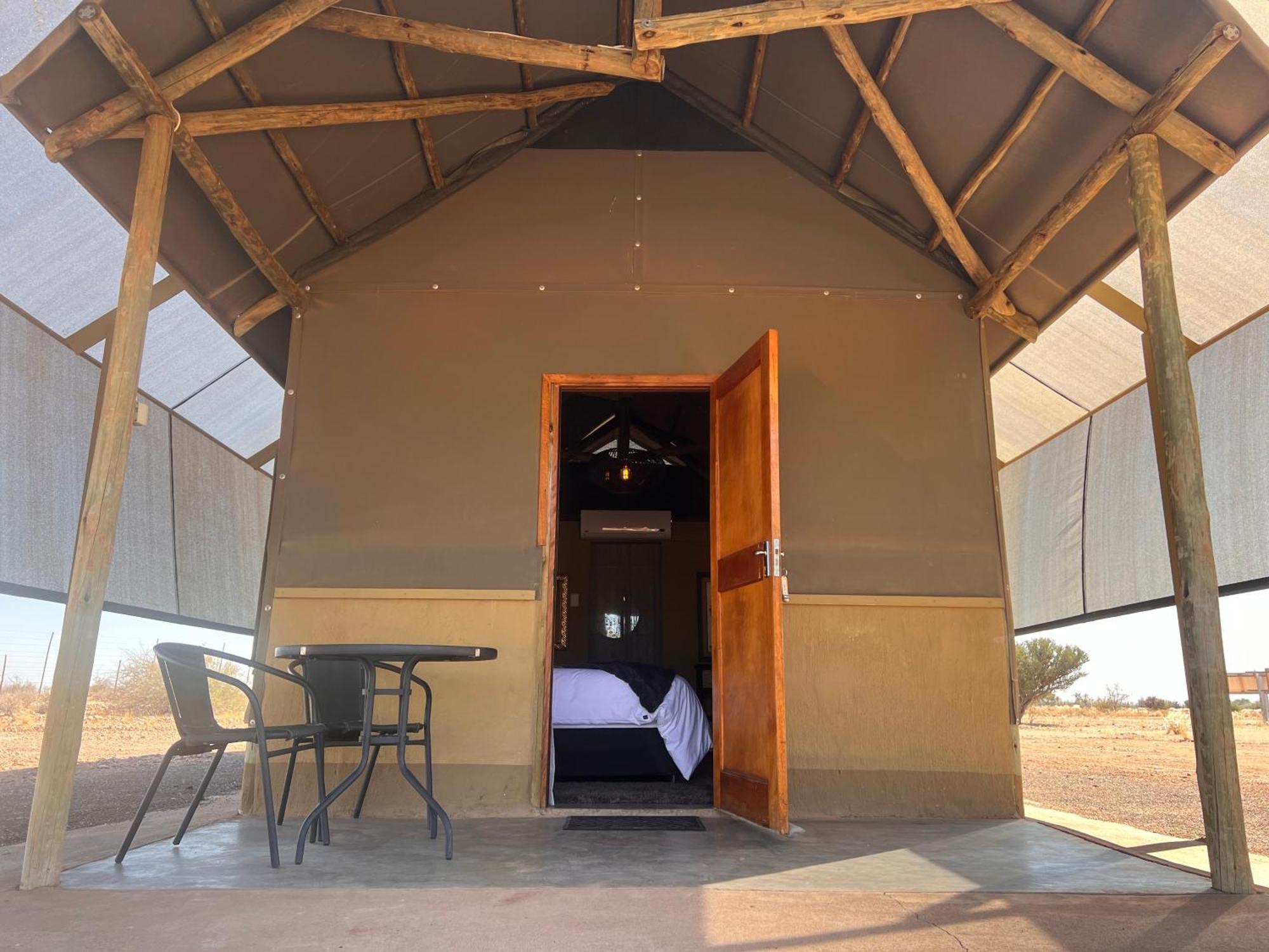 Lapa Lange Game Lodge Мариентал Екстериор снимка