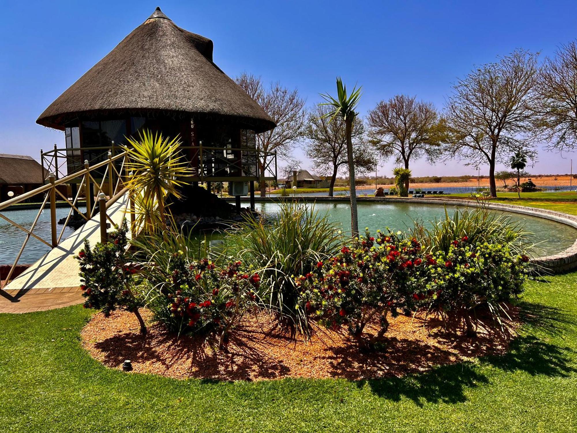 Lapa Lange Game Lodge Мариентал Екстериор снимка
