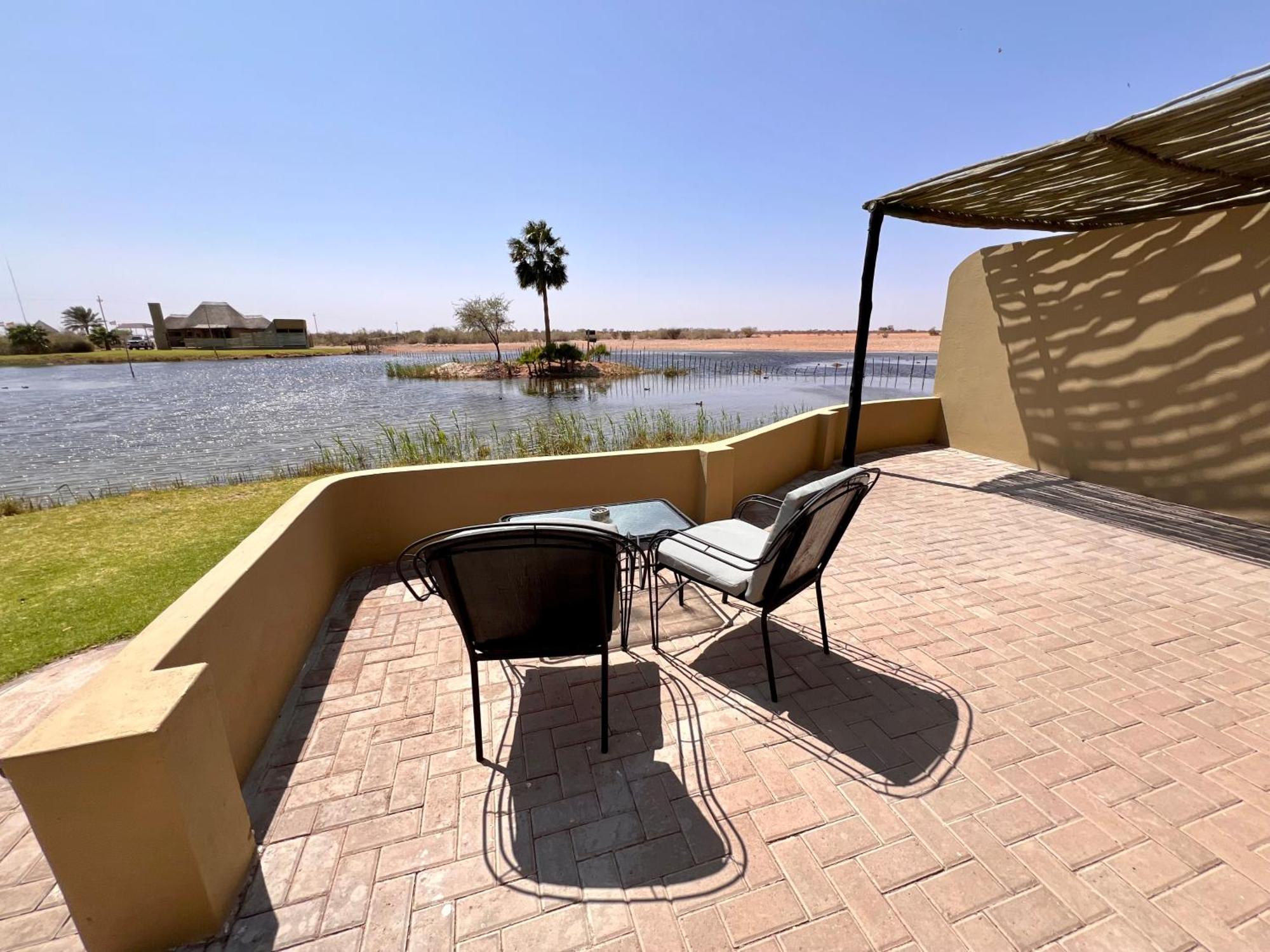 Lapa Lange Game Lodge Мариентал Екстериор снимка