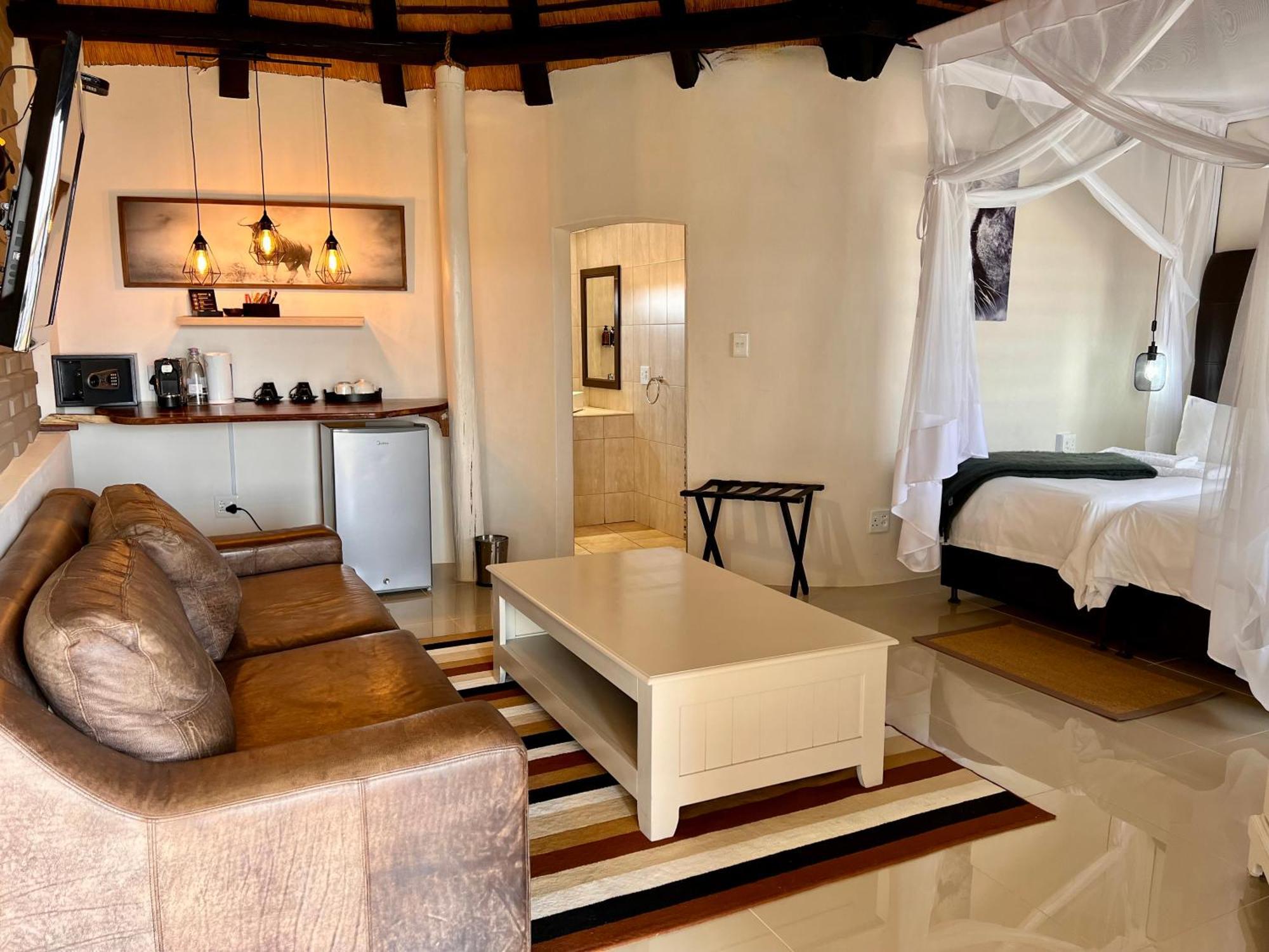 Lapa Lange Game Lodge Мариентал Екстериор снимка