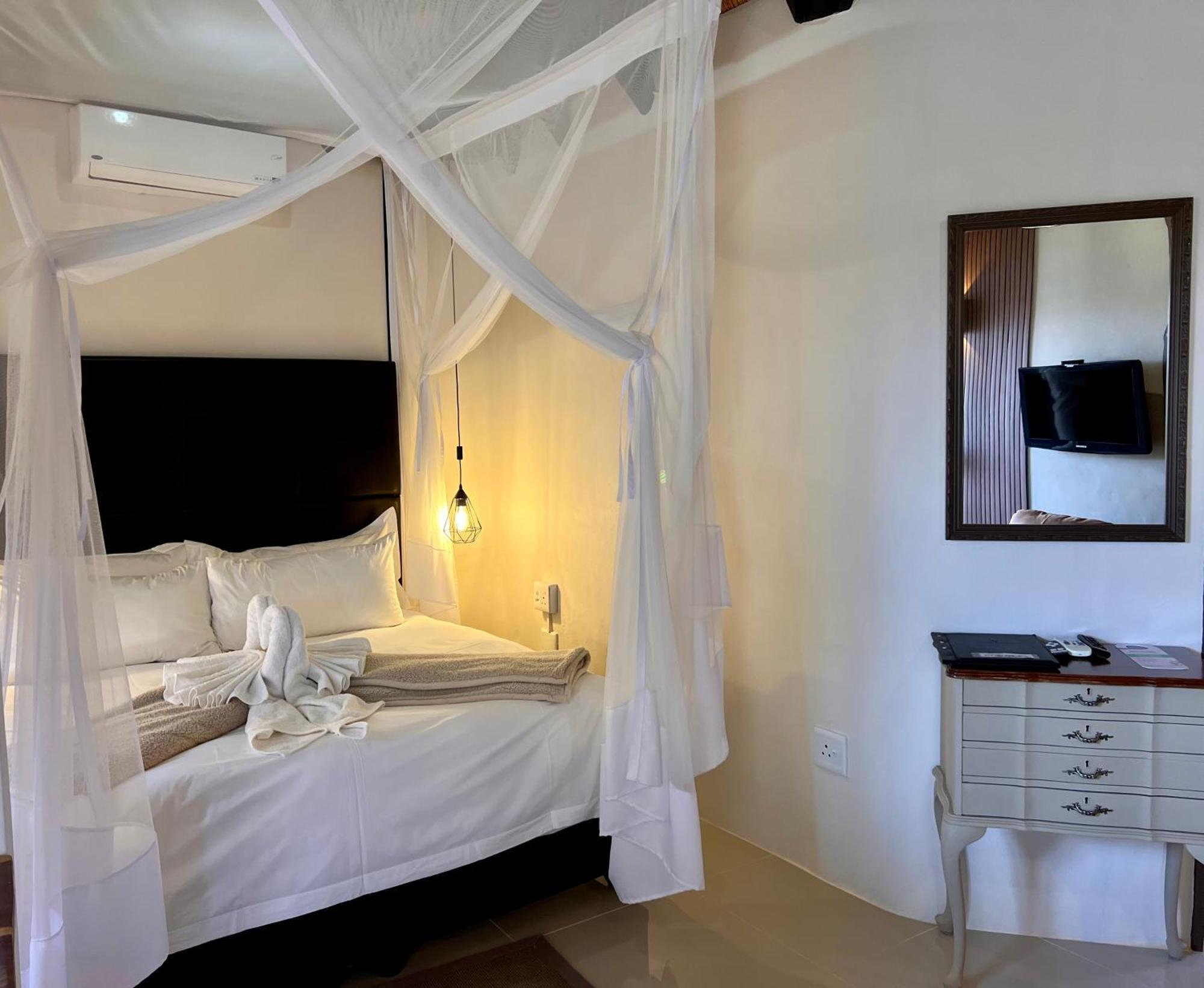 Lapa Lange Game Lodge Мариентал Екстериор снимка