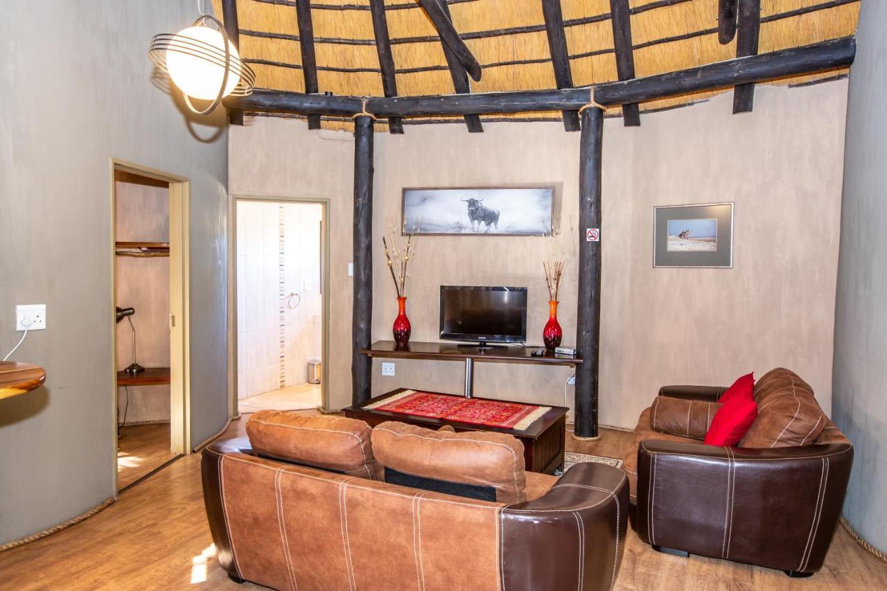 Lapa Lange Game Lodge Мариентал Екстериор снимка