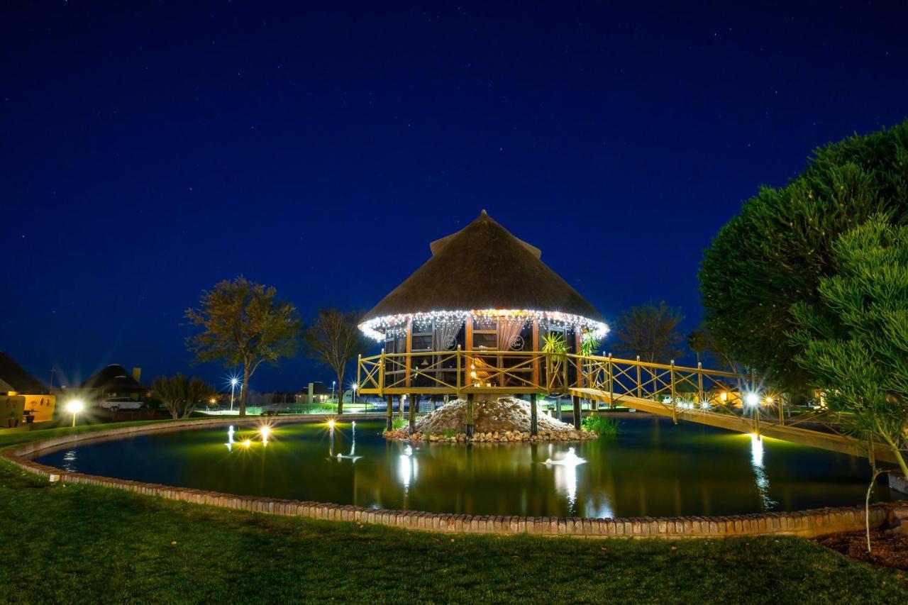Lapa Lange Game Lodge Мариентал Екстериор снимка