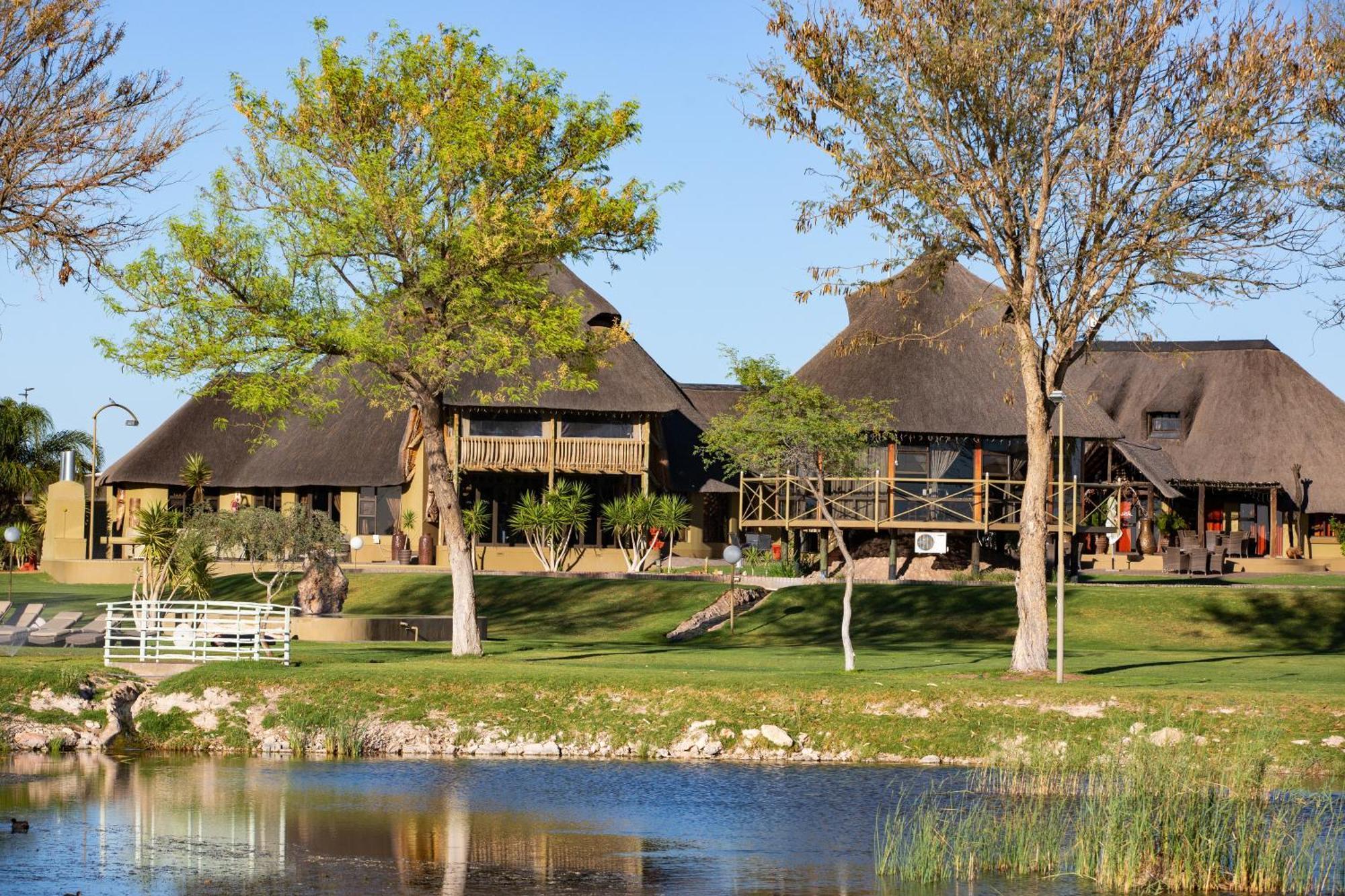 Lapa Lange Game Lodge Мариентал Екстериор снимка