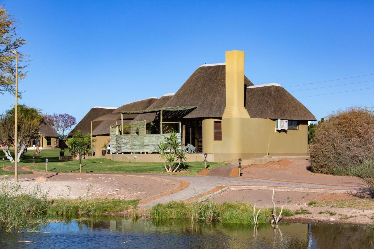 Lapa Lange Game Lodge Мариентал Екстериор снимка
