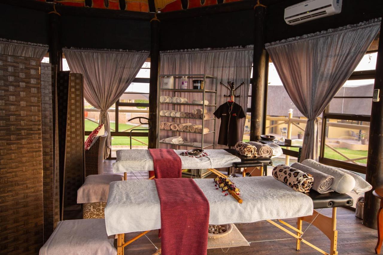 Lapa Lange Game Lodge Мариентал Екстериор снимка